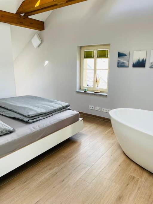 Traumvilla Im Herzen Hainichens Exteriör bild